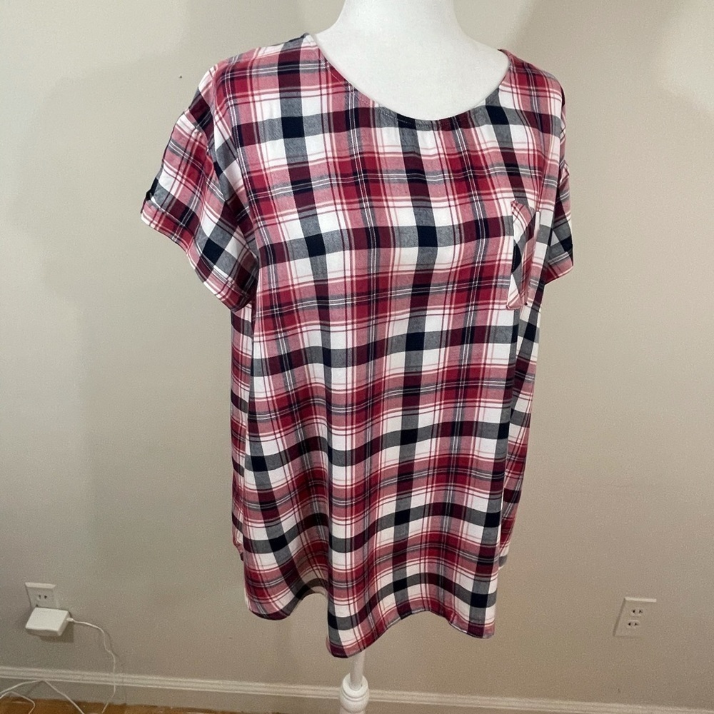 Isabel Maternity plaid top large